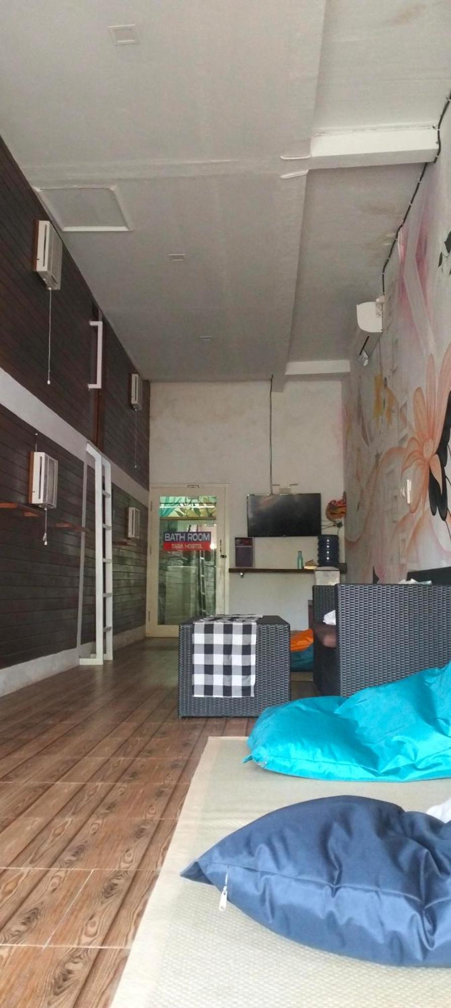 Tara Hostel Batununggul 客房 照片